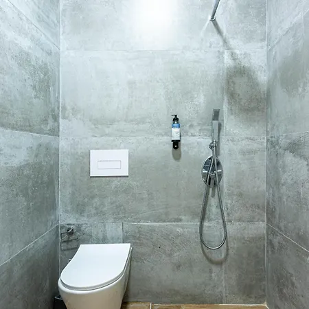 Lian 3 - Modern Classic Triple --- Brand New - Lungomare 3 Min Walk * Vlore
